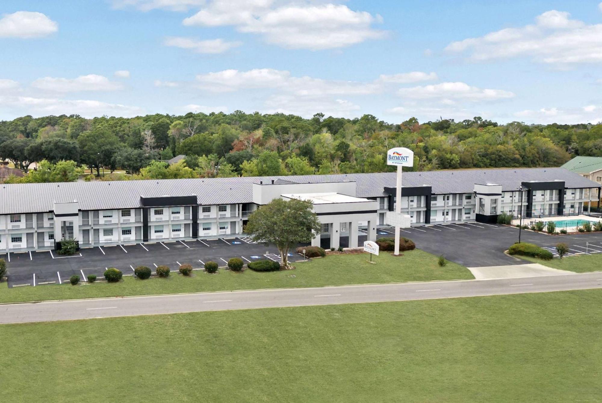 Baymont By Wyndham Hotel Beaumont