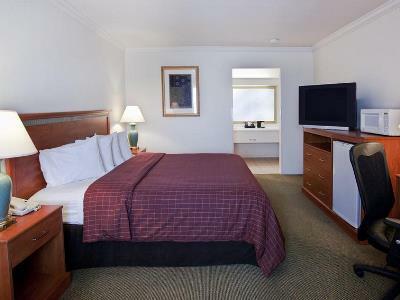 Baymont By Wyndham 3* Beaumont